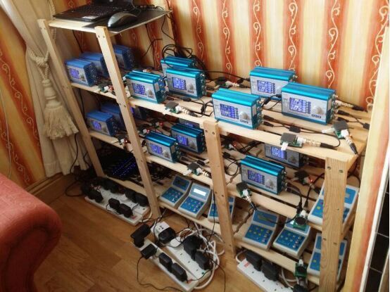 Using Multiple Generators for Family Health 2